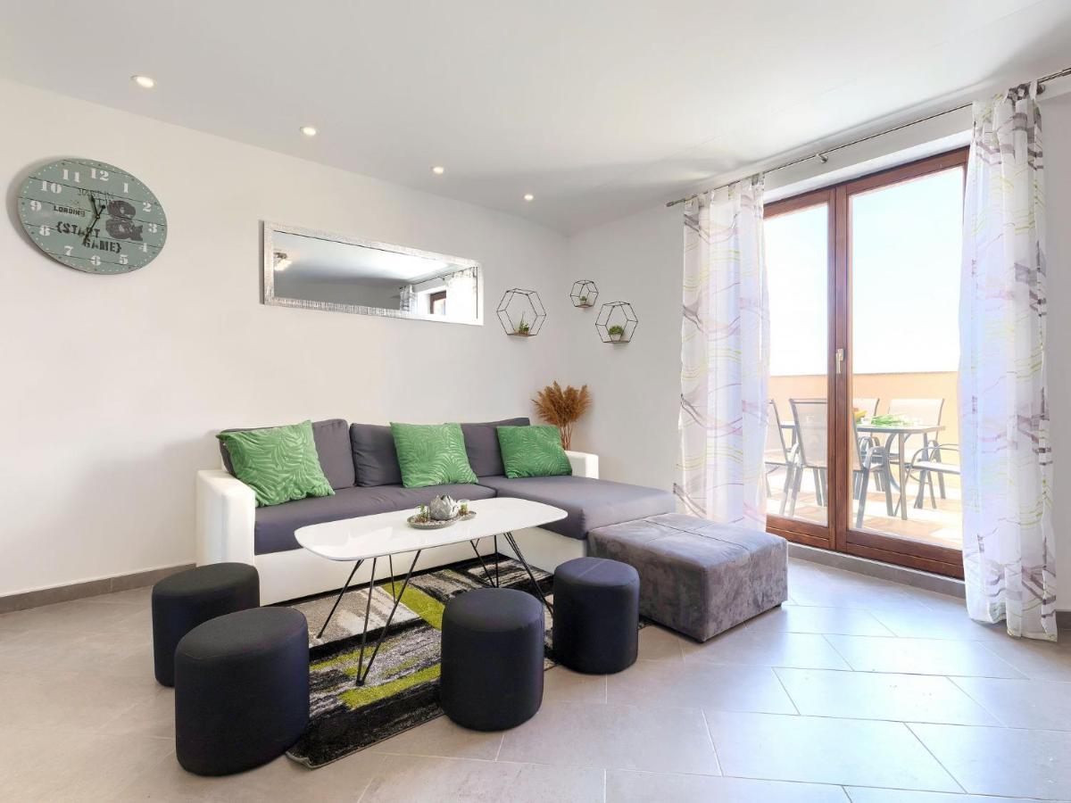 Apartment Joy By Interhome PUY Eksteriør bilde