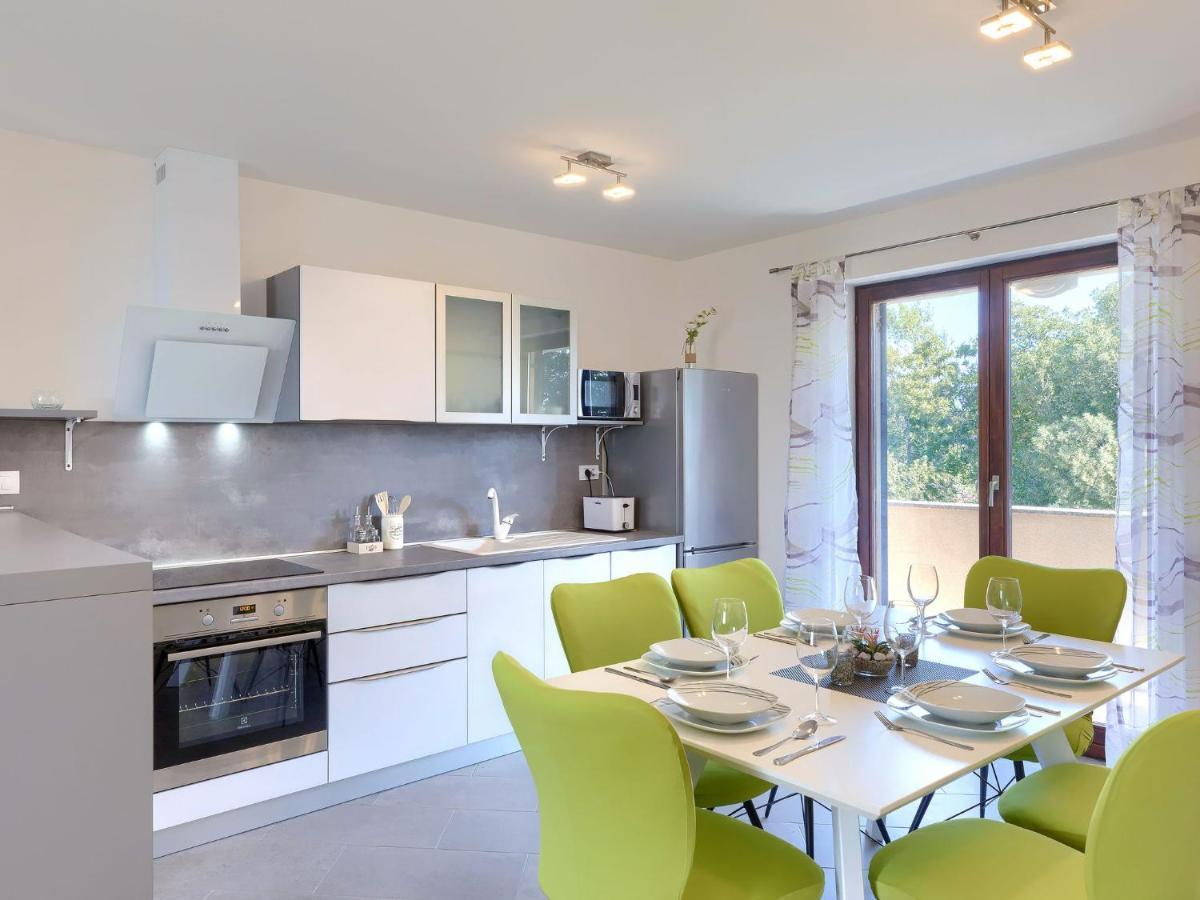 Apartment Joy By Interhome PUY Eksteriør bilde